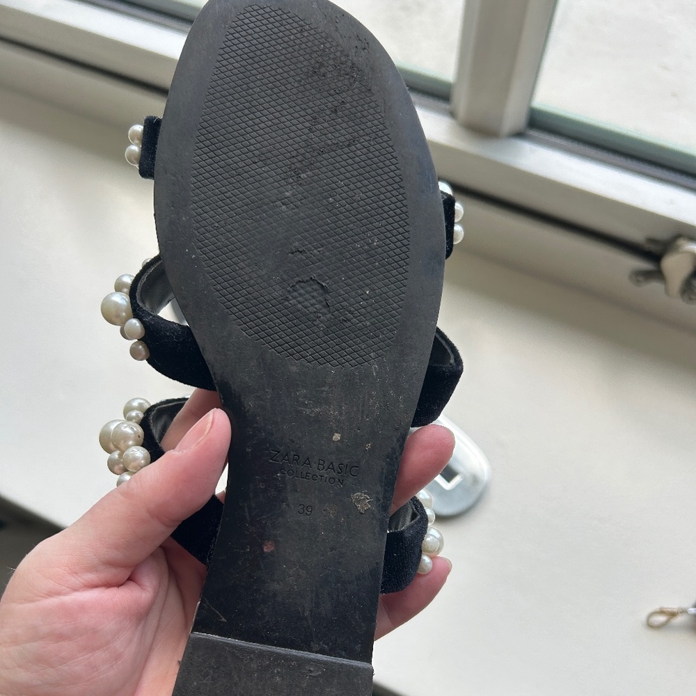 Zara Basic Collection Sandal, Size 8 - image 3